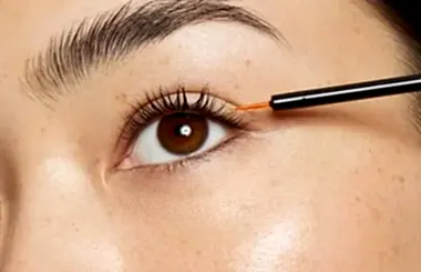 Kirpik Serumu Nedir? Ne İşe Yarar?